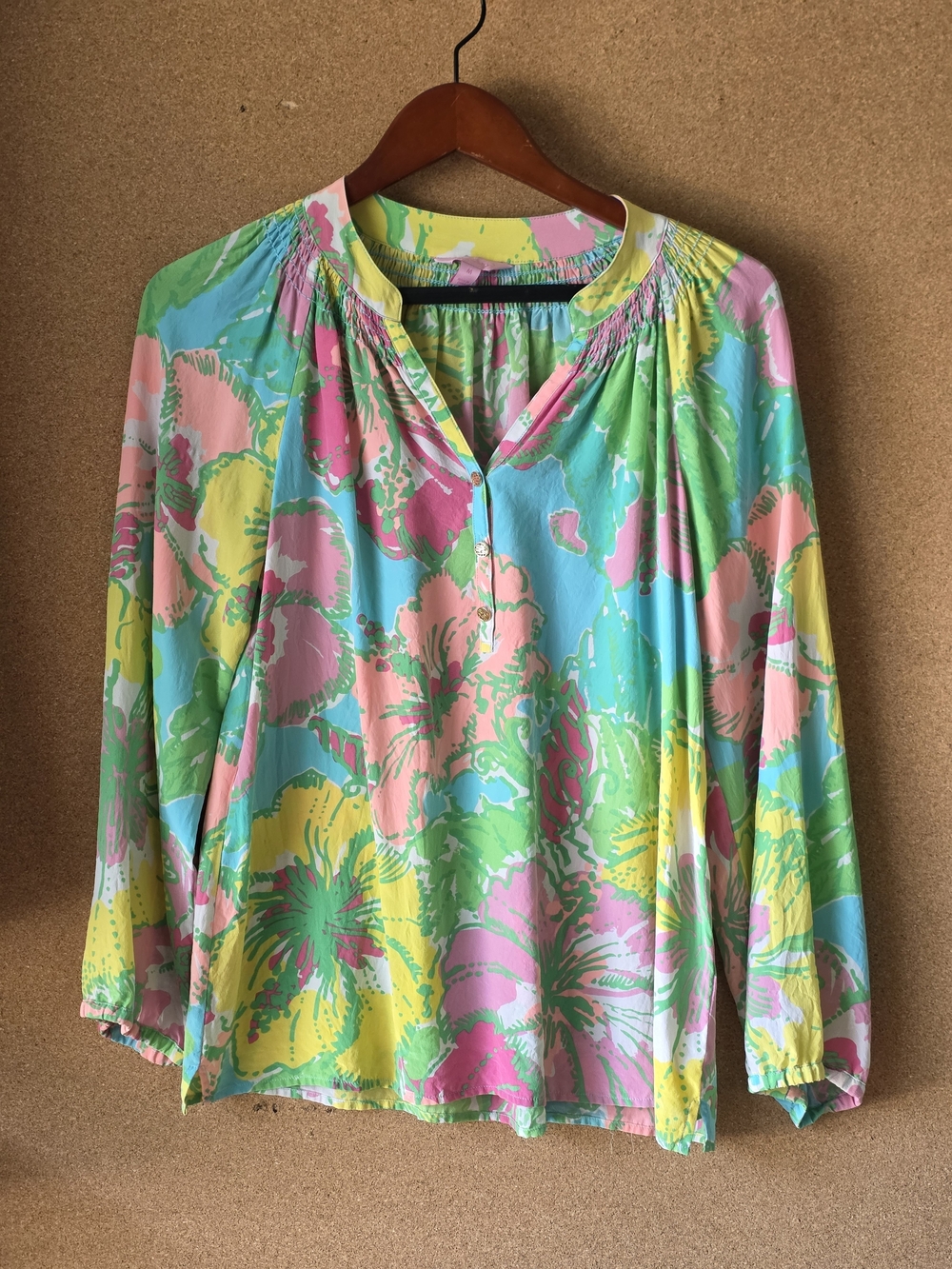 100% Silk Lilly Pulitzer Floral Blouse M Resortwear Coastal Chic